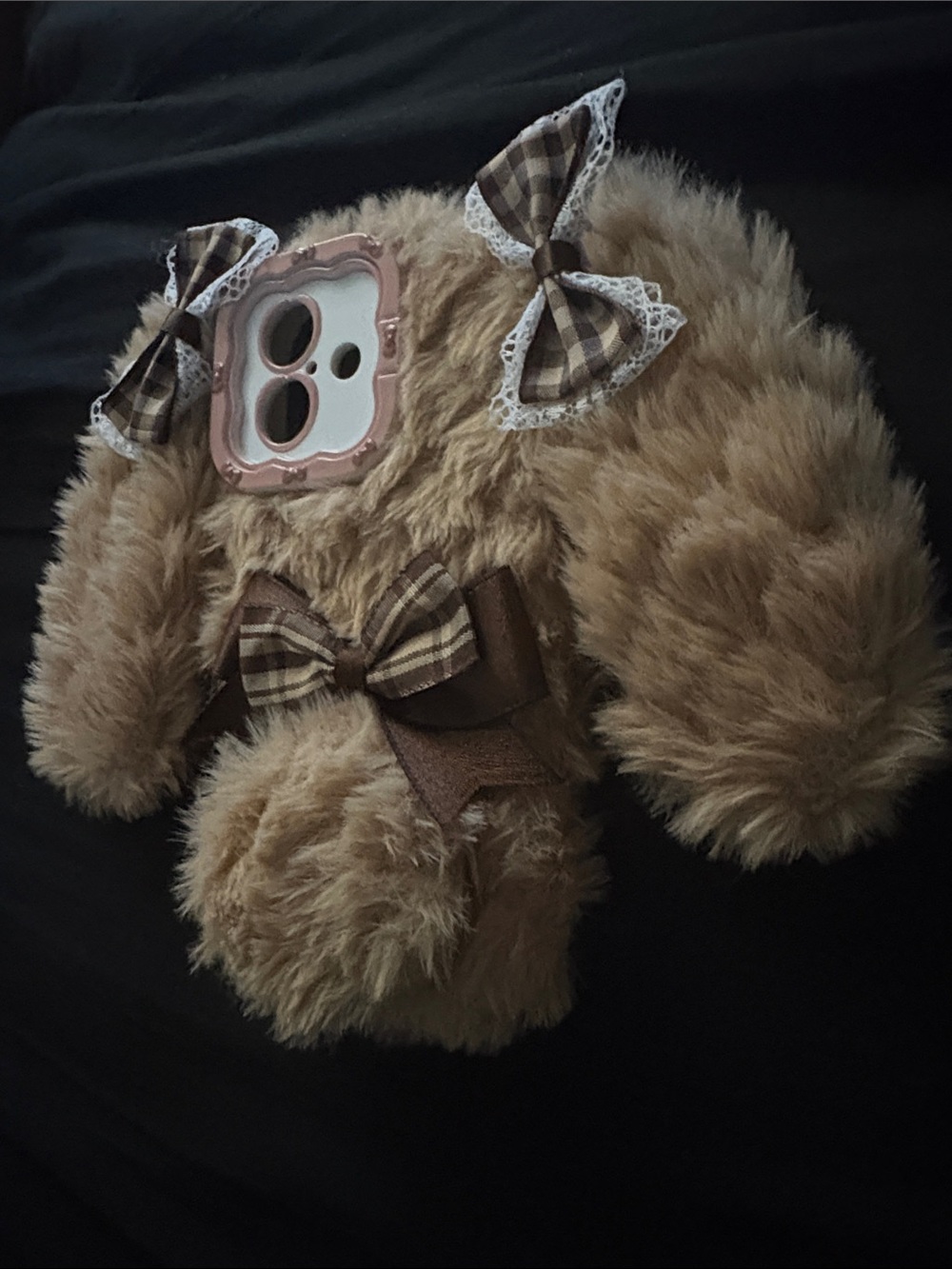 Furry Rabbit iPhone 17 phone case - Picture 4 of 8
